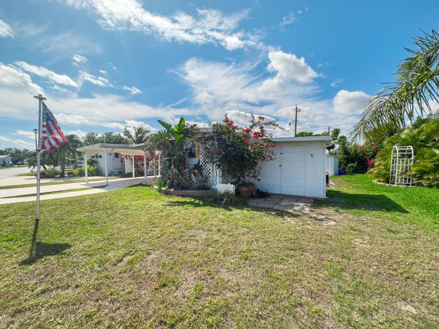 11055 SE Federal Highway 3, Hobe Sound, FL 33455