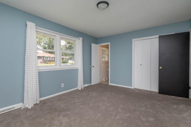1256 S PECOS AVE, Columbia, MO 65201