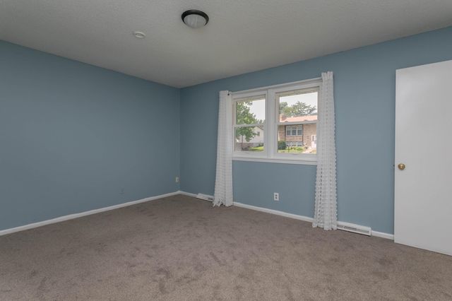 1256 S PECOS AVE, Columbia, MO 65201