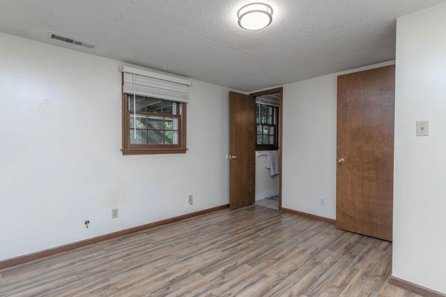 1256 S PECOS AVE, Columbia, MO 65201