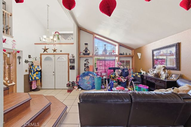 5390 Karling Place, Palmdale, CA 93552