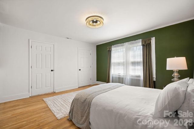 1407 Mimosa Lane NW, Lenoir, NC 28645