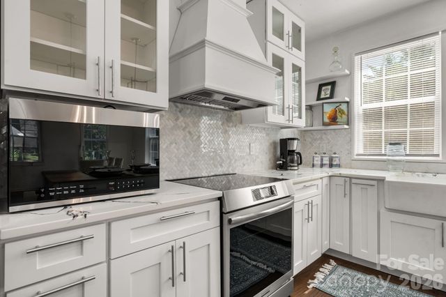 1407 Mimosa Lane NW, Lenoir, NC 28645