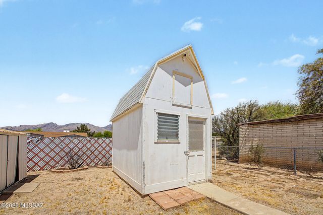 5409 E Glenn Street, Tucson, AZ 85712