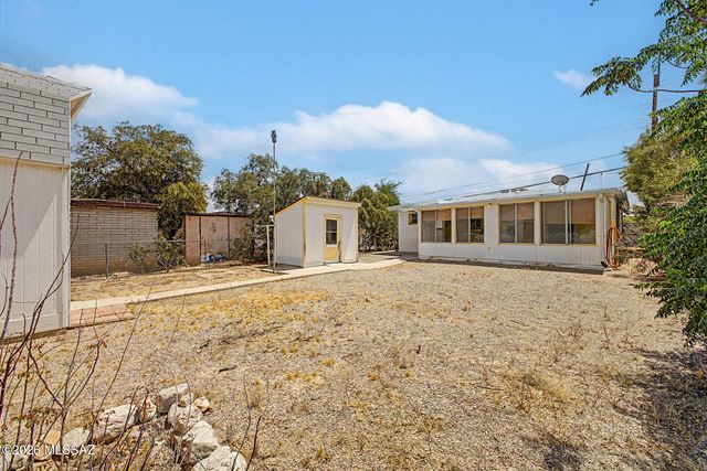 5409 E Glenn Street, Tucson, AZ 85712