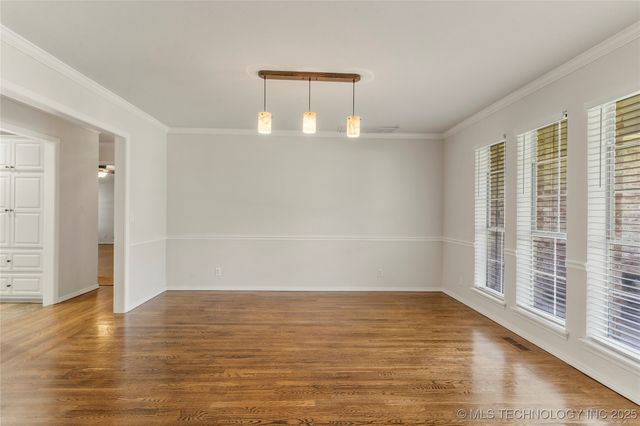 6723 E 97th Street, Tulsa, OK 74133