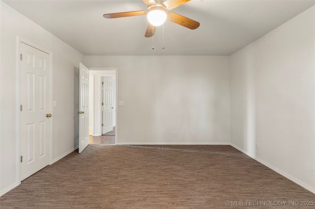 6723 E 97th Street, Tulsa, OK 74133