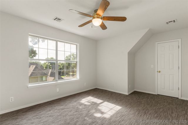 6723 E 97th Street, Tulsa, OK 74133