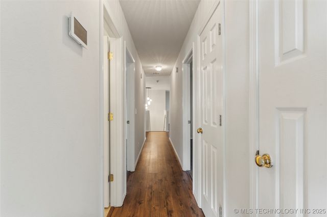 6723 E 97th Street, Tulsa, OK 74133