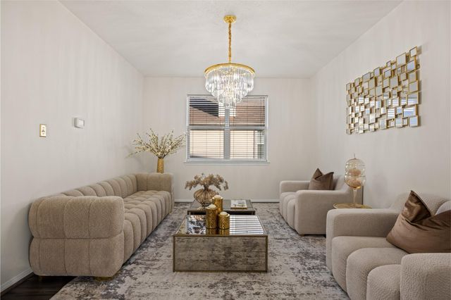 2202 Chelsea Vale Drive, Fresno, TX 77545