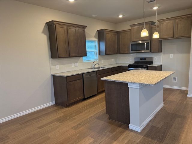 1207 Canton Drive, College Station, TX 77845