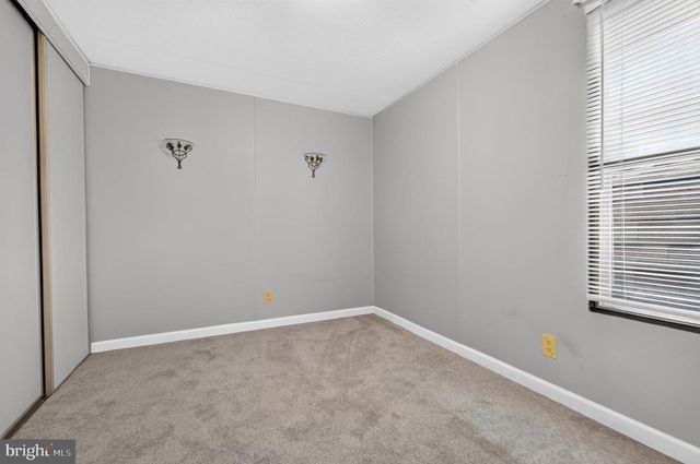 504 CANTER RD, Wilmington, DE 19810