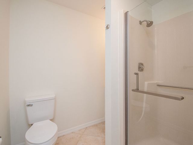 93 Spring Lake Drive 202, Vero Beach, FL 32962