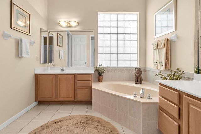 7507 Eagle Point Drive, Delray Beach, FL 33446