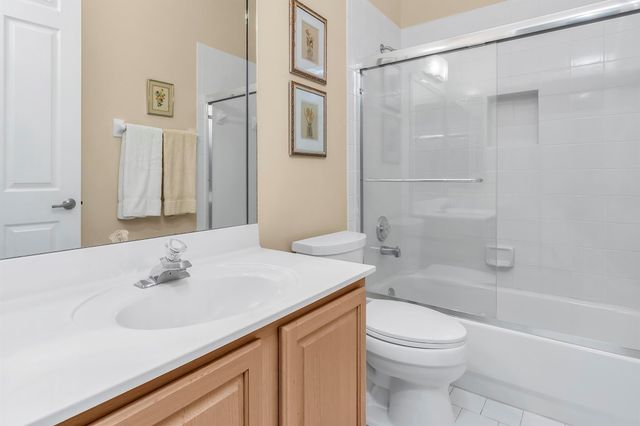 7507 Eagle Point Drive, Delray Beach, FL 33446