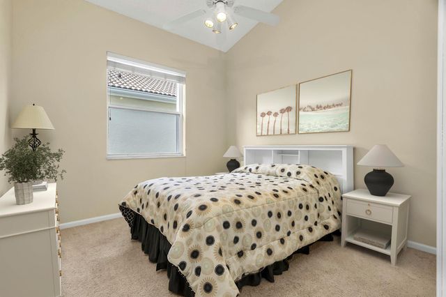 7507 Eagle Point Drive, Delray Beach, FL 33446