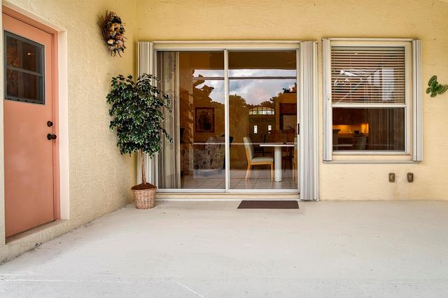 7507 Eagle Point Drive, Delray Beach, FL 33446