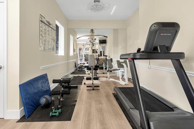 7507 Eagle Point Drive, Delray Beach, FL 33446