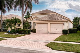7507 Eagle Point Drive, Delray Beach, FL 33446