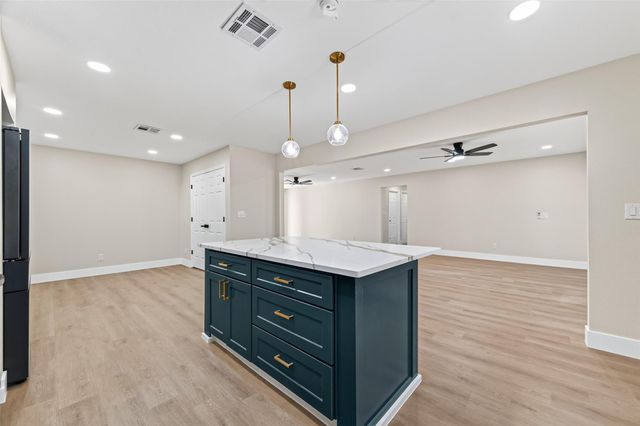 12206 Fairhaven Lane, Montgomery, TX 77356