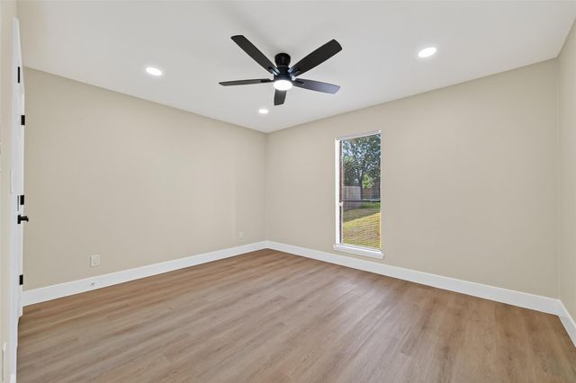 12206 Fairhaven Lane, Montgomery, TX 77356