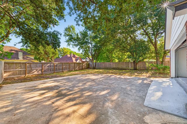 12206 Fairhaven Lane, Montgomery, TX 77356