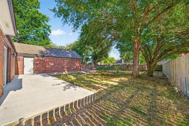 12206 Fairhaven Lane, Montgomery, TX 77356