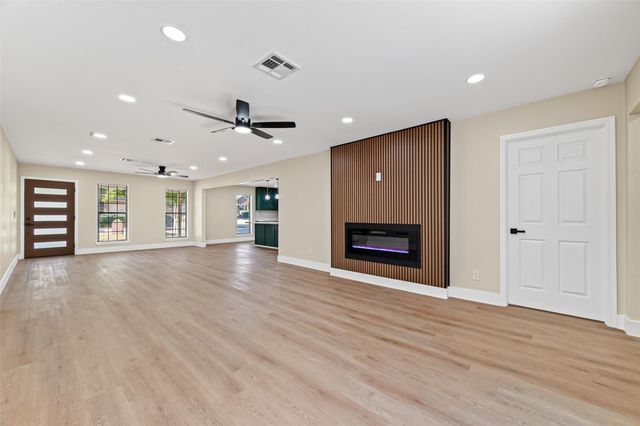 12206 Fairhaven Lane, Montgomery, TX 77356