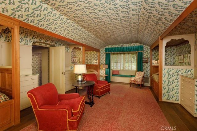 28641 North Shore Road, Lake Arrowhead, CA 92352