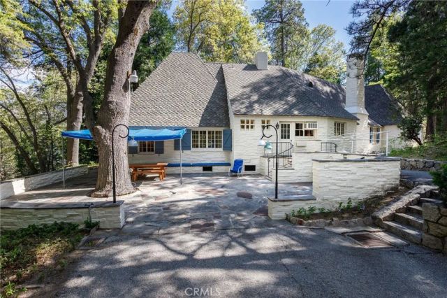 28641 North Shore Road, Lake Arrowhead, CA 92352
