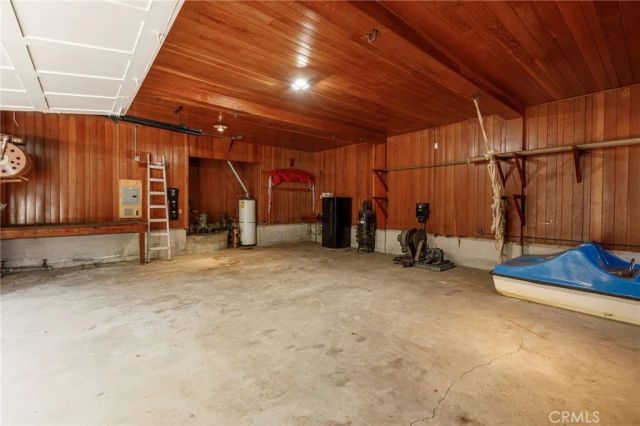 28641 North Shore Road, Lake Arrowhead, CA 92352