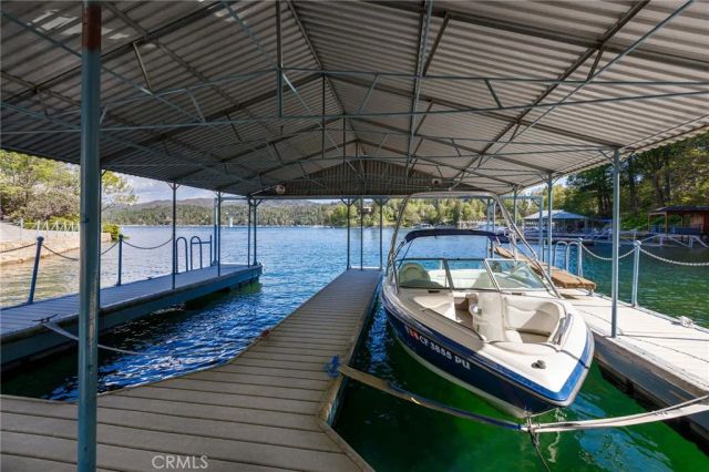 28641 North Shore Road, Lake Arrowhead, CA 92352