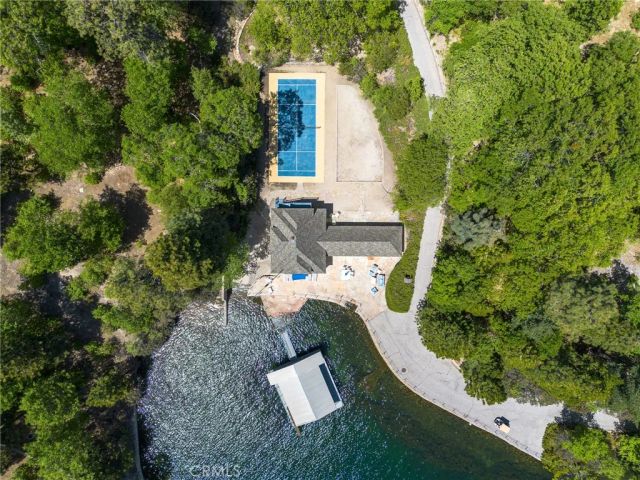 28641 North Shore Road, Lake Arrowhead, CA 92352