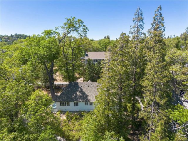 28641 North Shore Road, Lake Arrowhead, CA 92352