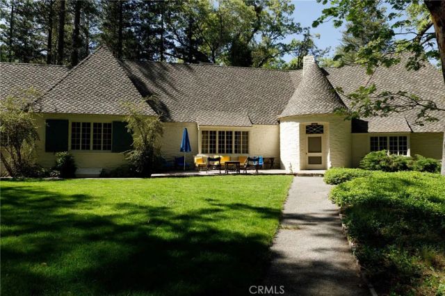 28641 North Shore Road, Lake Arrowhead, CA 92352