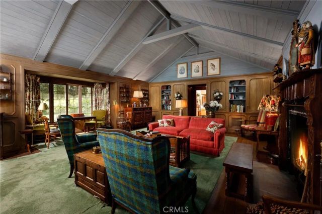 28641 North Shore Road, Lake Arrowhead, CA 92352