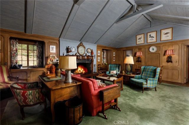 28641 North Shore Road, Lake Arrowhead, CA 92352