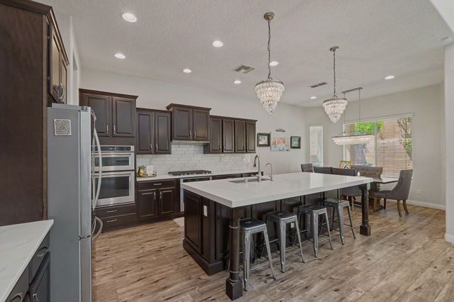 4206 Pico Norte Lane NE, Rio Rancho, NM 87124