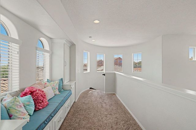 4206 Pico Norte Lane NE, Rio Rancho, NM 87124