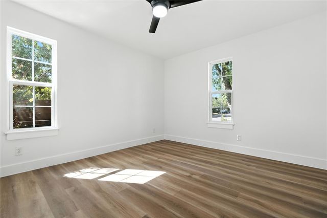 2400 Burly Oak DR, Austin, TX 78745