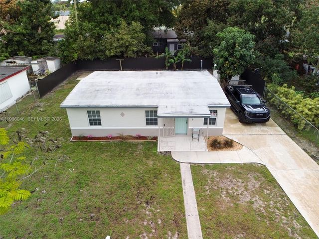 2310 W Bunche Park Dr, Miami Gardens, FL 33054