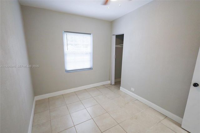 2310 W Bunche Park Dr, Miami Gardens, FL 33054