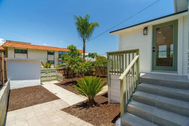 702 W 34th, San Pedro, CA 90731