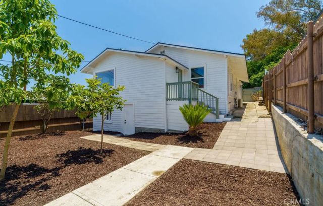 702 W 34th, San Pedro, CA 90731