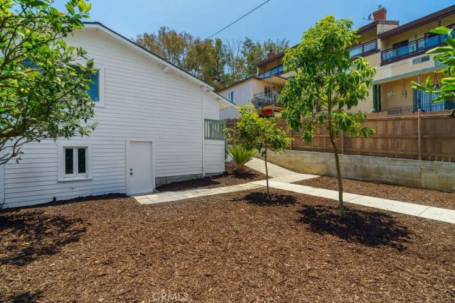 702 W 34th, San Pedro, CA 90731