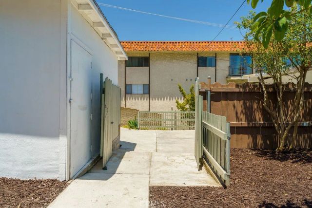 702 W 34th, San Pedro, CA 90731