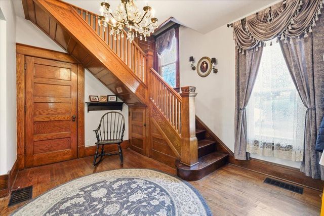 464 Wooster Road, Mount Vernon, OH 43050