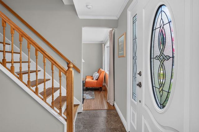 5 Carruth Dr, Northborough, MA 01532