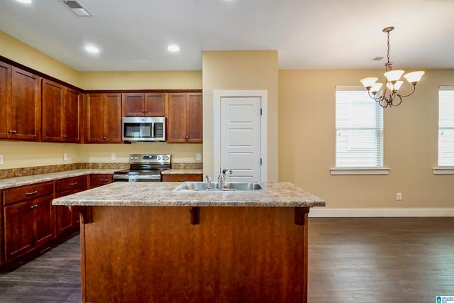 558 THE HEIGHTS LANE, Calera, AL 35040