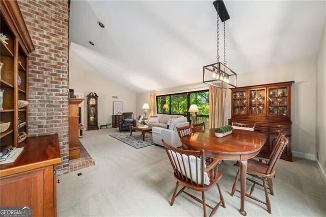 910 Freemanwood Lane, Milton, GA 30004